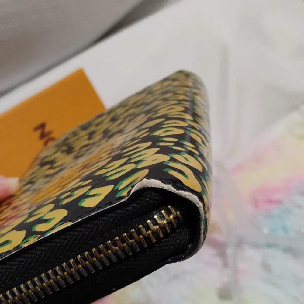 SALE! Authentic Louis Vuitton Vernis Leopard Zip Around Wallet CA0131 - Picture 6 of 16
